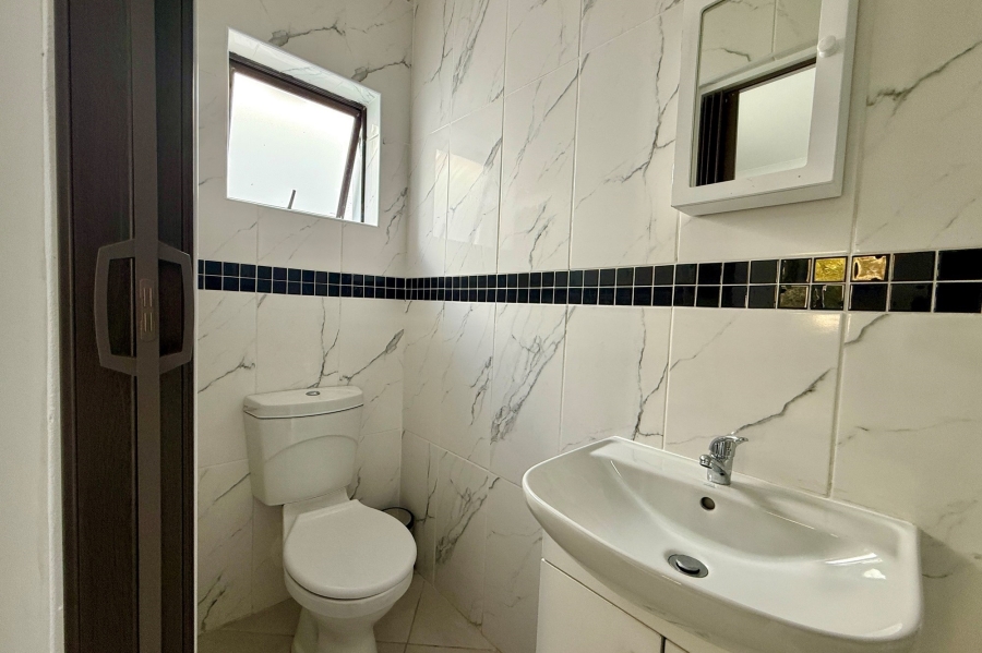 1 Bedroom Property for Sale in Tijgerhof Western Cape